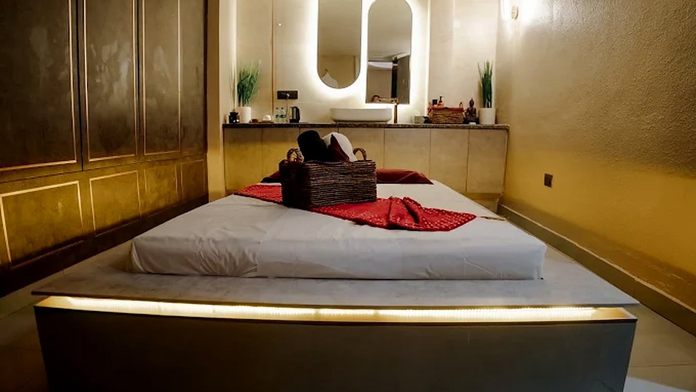 Private treatment suite