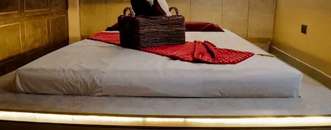 Treatment room at La Bella